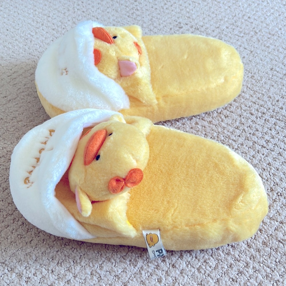 NEW Pipiyo Plushy Slipper Women Size 6-6.5 - Picture 5 of 7